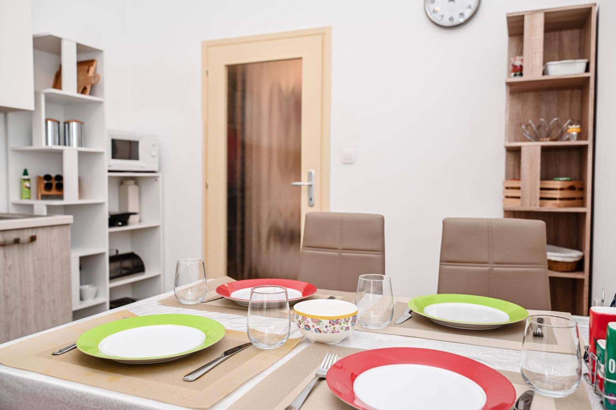 Seafront Apartment Icici