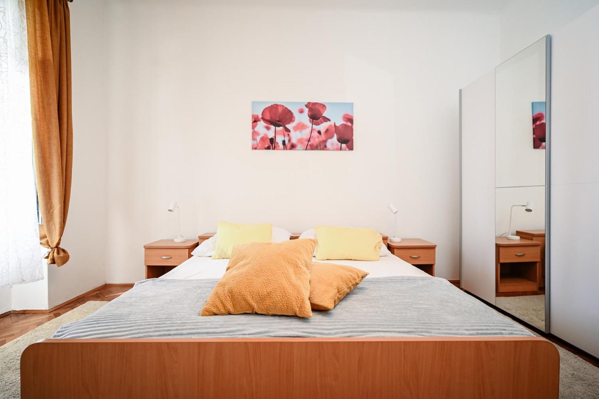 Apartment Seafront *