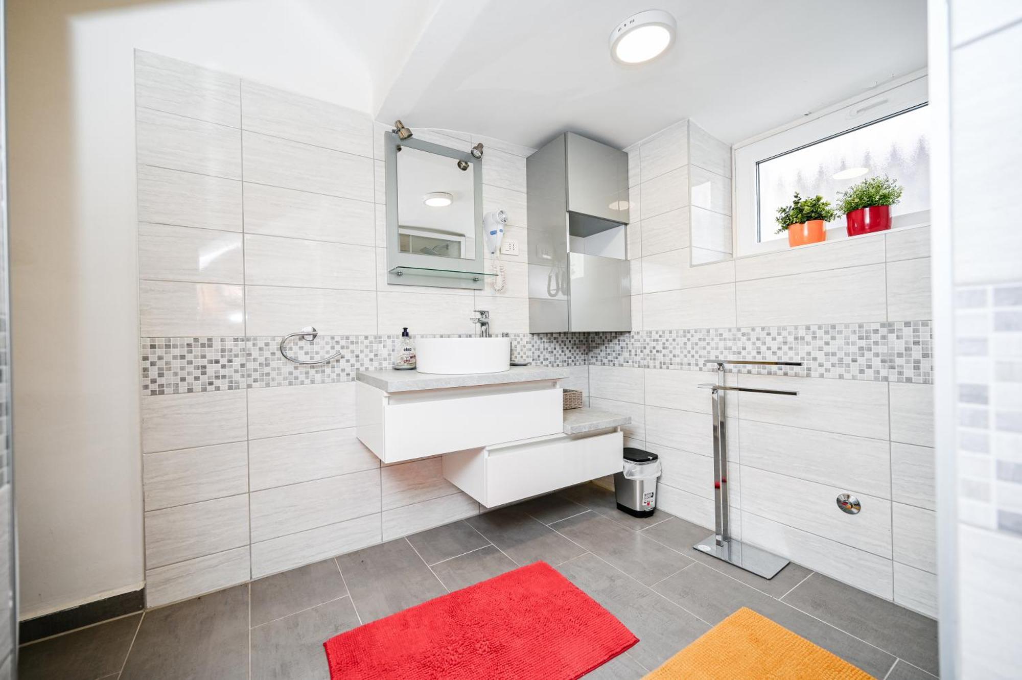 Seafront Apartment *