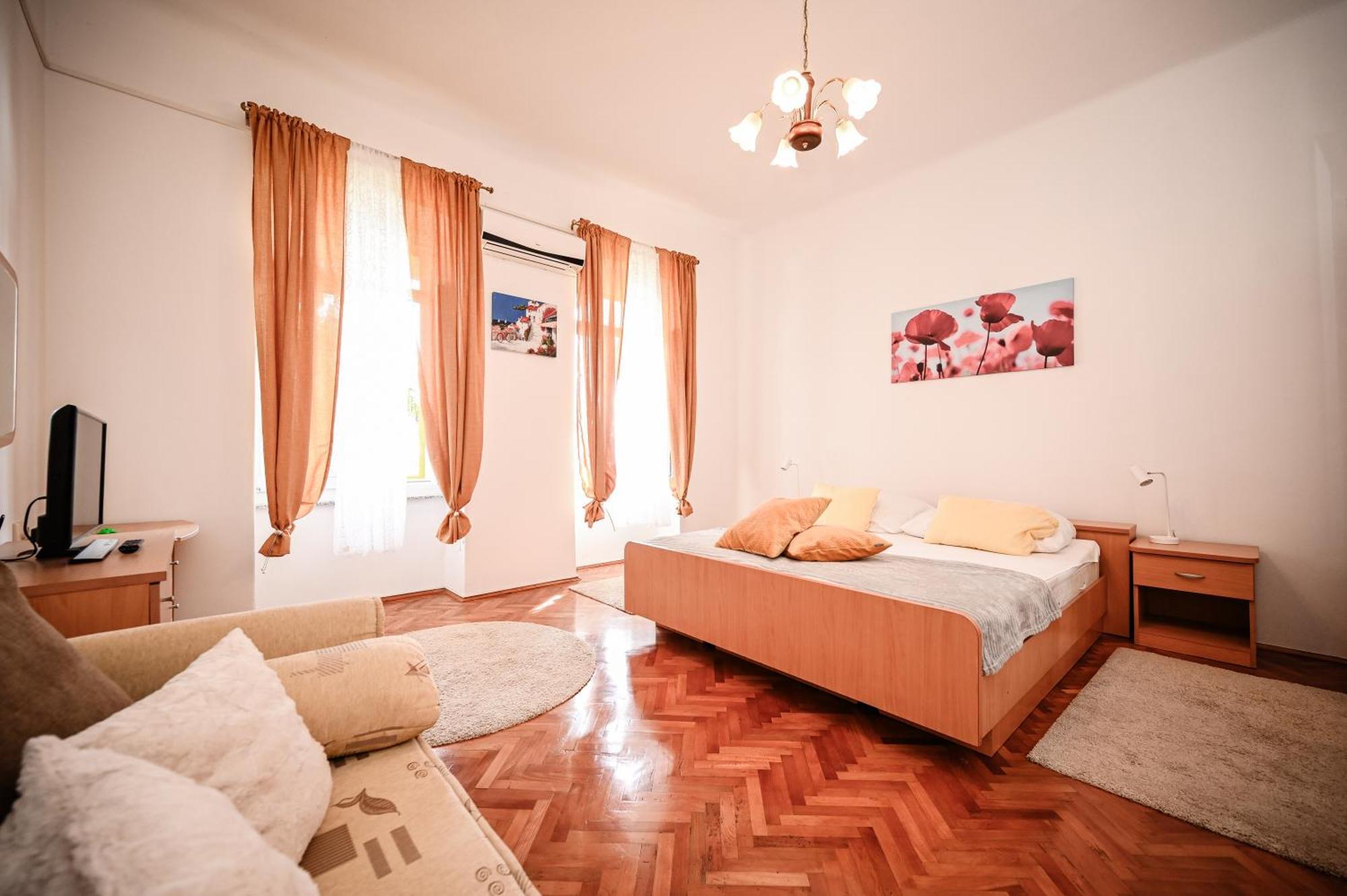 Apartment Seafront *
