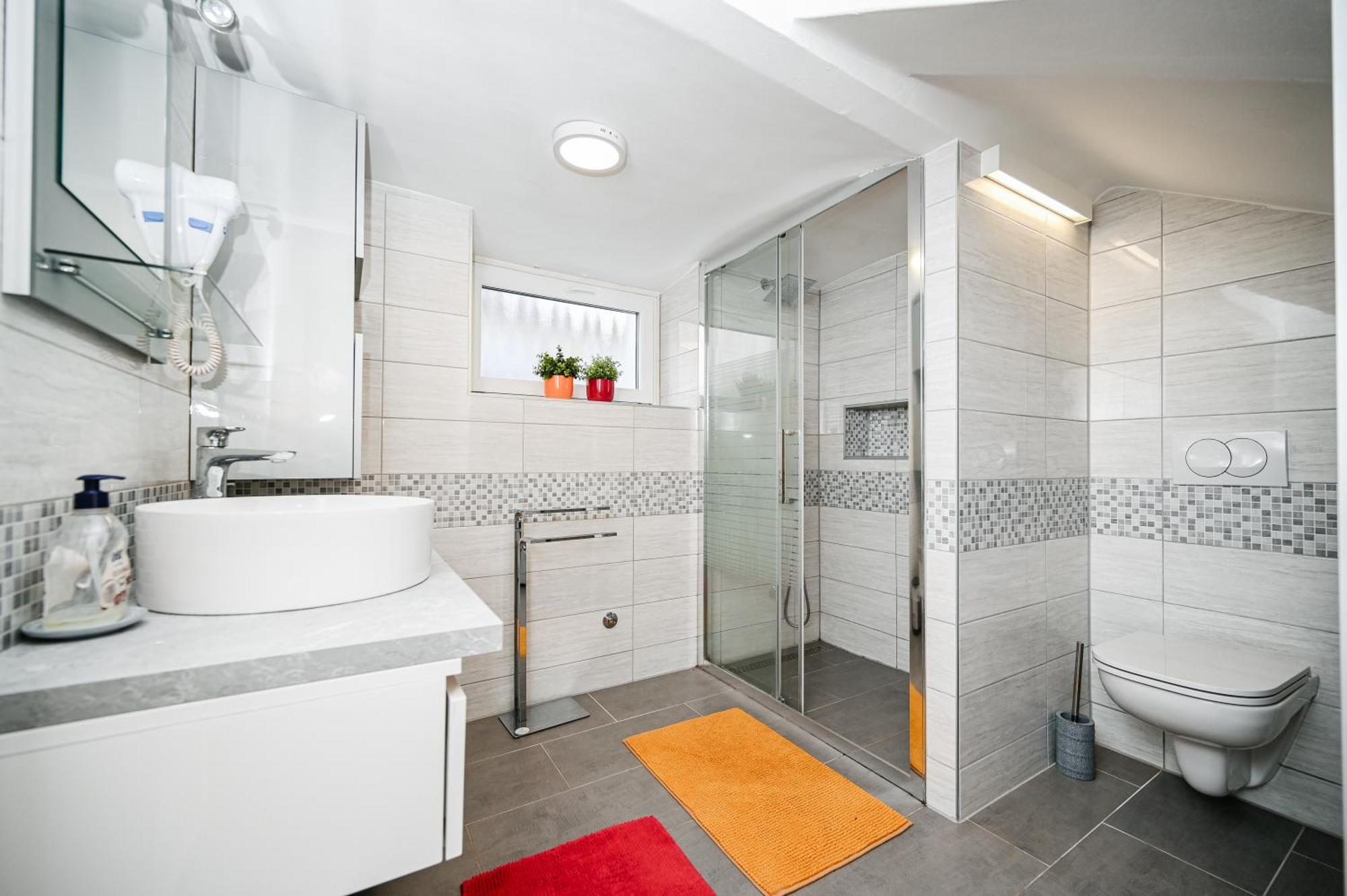 Seafront Apartment Icici