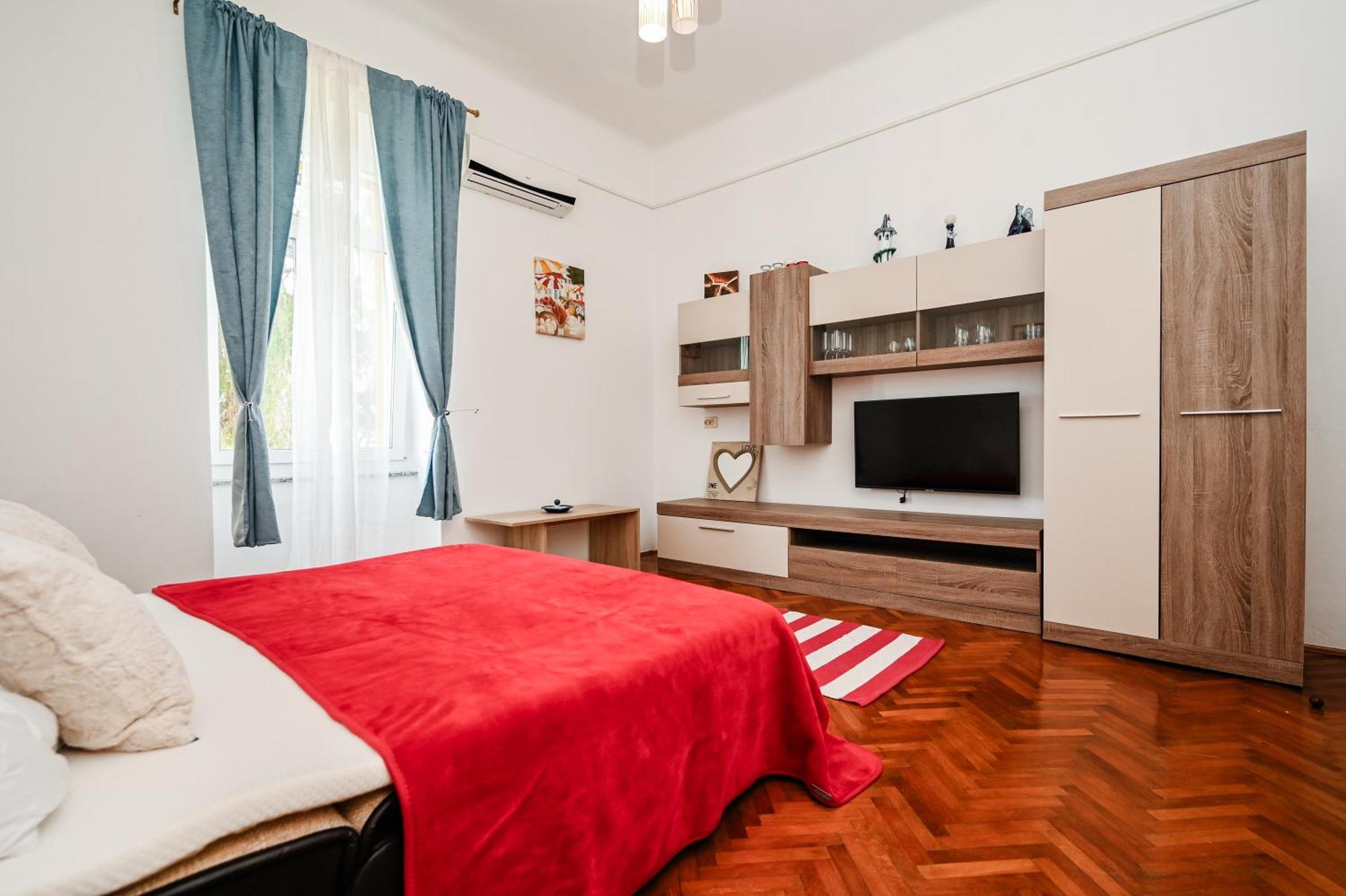 Seafront Apartment
