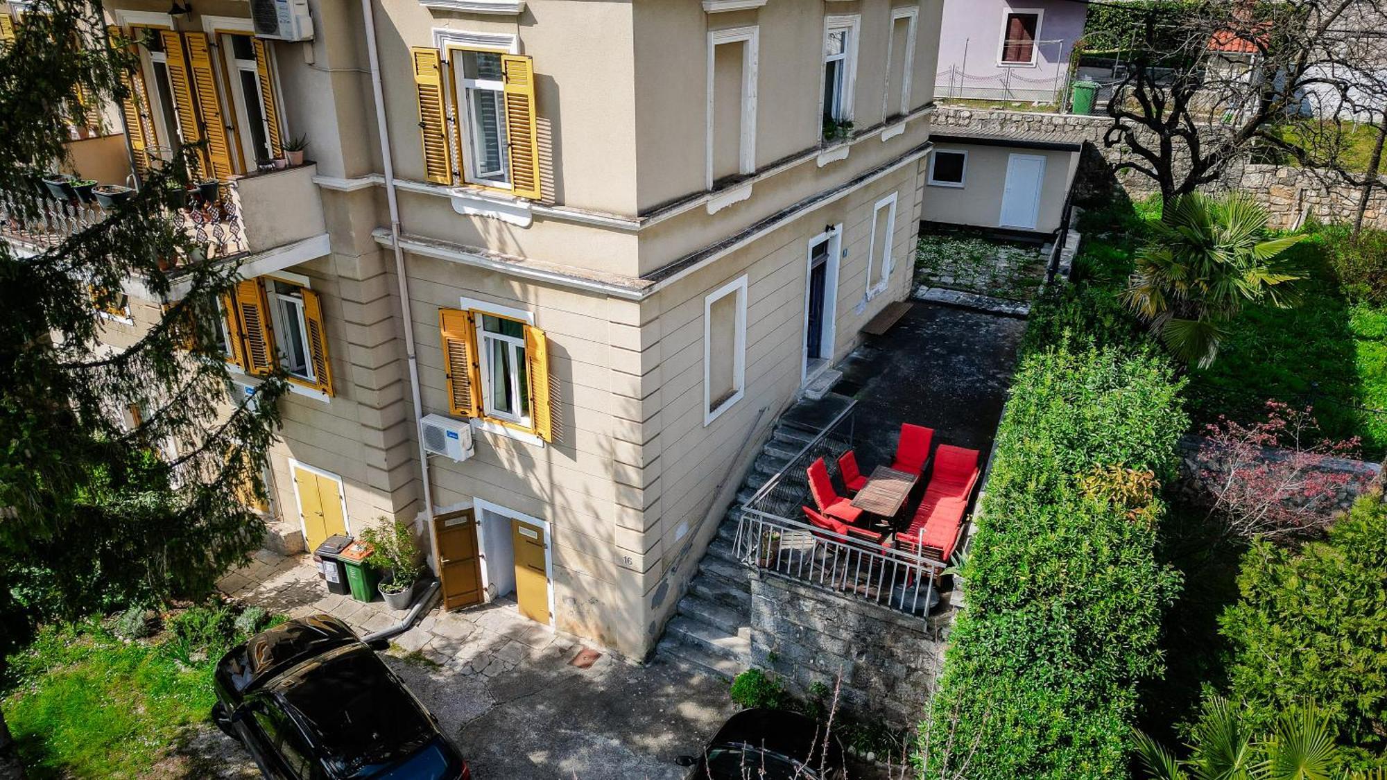 Apartment Seafront Icici